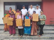 गढी गाउँपालिका तथा हरित जलवायु कोष र बैकल्पिक उर्जा प्रवर्द्धन केन्द्र (AEPC) को साझेदारीमा प्राप्त तह -३ को सुधारिएको चुल्हो वितरण कार्यक्रम ।