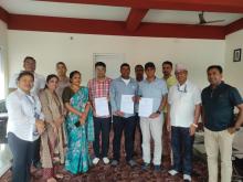 नागरिकहरूलाई स्वच्छ पानी उपलब्ध गराउने उद्देश्यले यस गढी गा.पा. , [वाइन टु वाटर र CSDC] सँग सुरक्षित पानी, पूर्ण सरसफाई र जलवायु उत्थानशील परियोजनाको त्रिपक्षीय सम्झौता गरि परियोजनालाई अगाडी बढाई यस वर्षको लागि १००० घरधुरीलाई लाभांवीत गराउने लक्ष्य रहेको छ ।